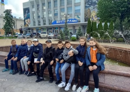 Учні КЗ "Заранецька гімназія" в рамках тижня навчальних екскурсій відвідали Музей моделей транспорту у місті Вінниця