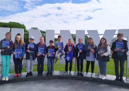 Учні КЗ "Зарванецька гімназія" в рамках тижня навчальних екскурсій відвідали ІТ академію Шаг у місті Вінниця