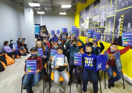 Учні КЗ "Зарванецька гімназія" в рамках тижня навчальних екскурсій відвідали ІТ академію Шаг у місті Вінниця