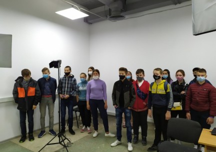 Учні КЗ "Зарванецька гімназія" в рамках тижня навчальних екскурсій відвідали ІТ академію Шаг у місті Вінниця