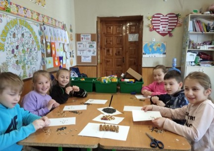 Як народжується олія? Які лікарські рослини ростуть біля нашої гімназії?