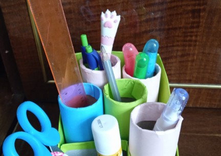 Поробки учнів 9 кл. за темою: "Друге життя старим речам"Вч.Андрущенко В.В.