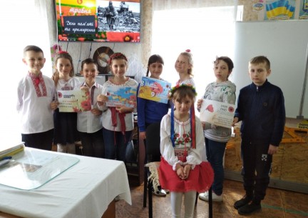 Перелік відеоробіт присвячений Дню пам'яті та примирення та перемоги над нацизмом у Другій світовій війні