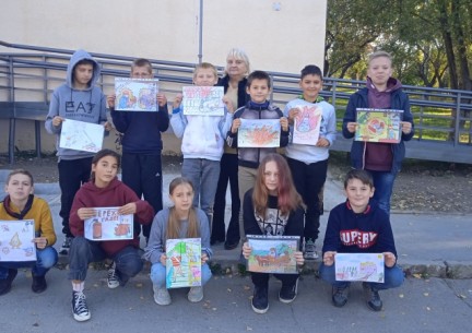 Відповідно до плану проведення Місячника цивільного захисту вчитель образотворчого мистецтва, Довгань Маргарита Володимирівна,провела конкурс малюнків «Безпечна поведінка – запорука здорового та щасливого життя», для учнів 5 - 6 класів.