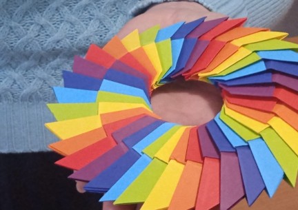 Майстер - клас керівника гуртка декоративно - ужиткового мистецтва Добрянської В.В. "Гурток - спосіб формування творчої особистості учня" для педпрацівників гімназії.