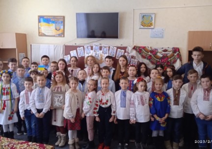 У КЗ "Зарванецька гімназія" проведено І етап конкурсу на краще декламування творів Тараса Шевченка.