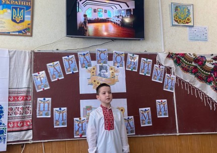 У КЗ "Зарванецька гімназія" проведено І етап конкурсу на краще декламування творів Тараса Шевченка.