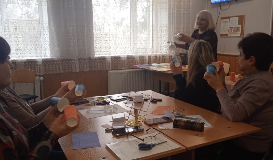 Майстер -клас керівника гуртка музичного мистецтва Довгань М.В. "Музичні прийоми – спосіб формування творчої особистості учня" для педпрацівників гімназії.