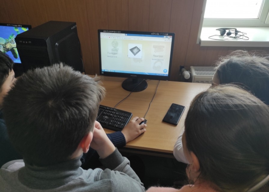 8 лютого 2022 року світова спільнота відзначає День безпечного Інтернету.