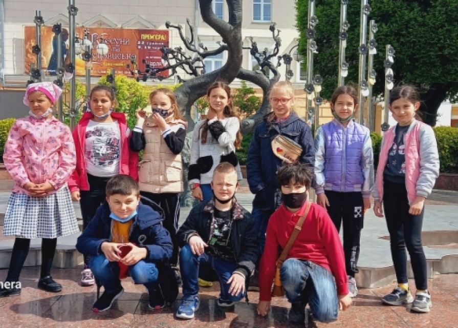 Учні КЗ "Заранецька гімназія" в рамках тижня навчальних екскурсій відвідали Музей моделей транспорту у місті Вінниця