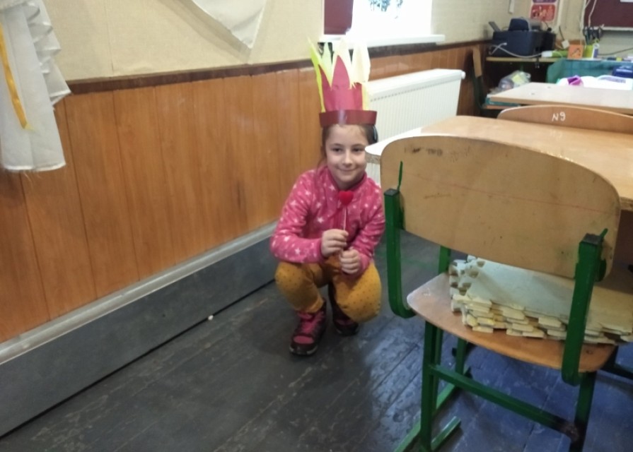 Щоразу учні 2 класу на уроках ЯДС (Кл.кер.Курдибаха Н.Б.) мандрують різними континентами. Прерії, індіанці, полювання. А під час подорожі до Індії учні класу стали королями та королевами провінцій.