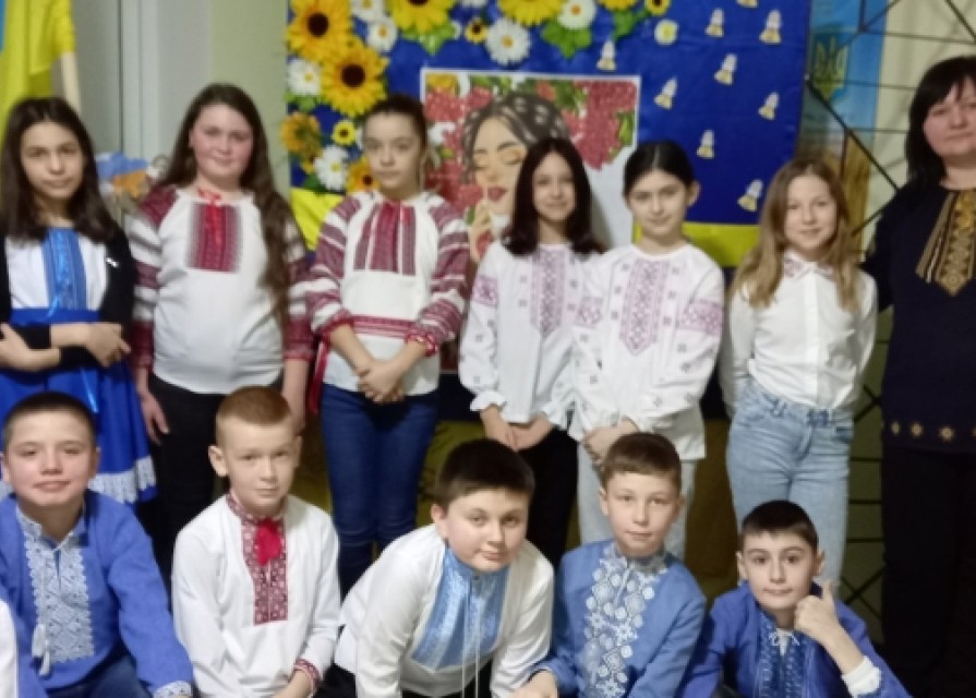 У КЗ "Зарванецька гімназія" проведено І етап конкурсу на краще декламування творів Тараса Шевченка.