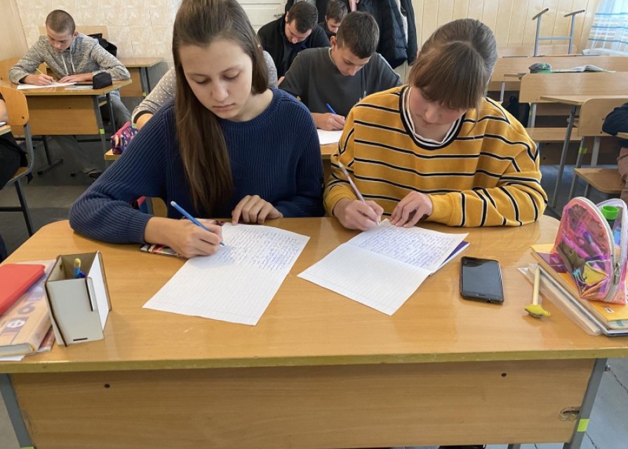 У вівторок, 9 листопада, відзначається День української писемності та мови. Як відомо, свято запроваджене указом президента від 1997 року на честь Нестора Літописця.