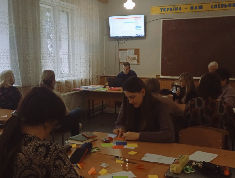 Практикум для педагогів «Як ефективно використовувати освітні онлайн - сервіси. Курс « Моя школа»», Е-журнал (щоденник) «Нові знання».( Вчитель інформатики Мельник В.О.)