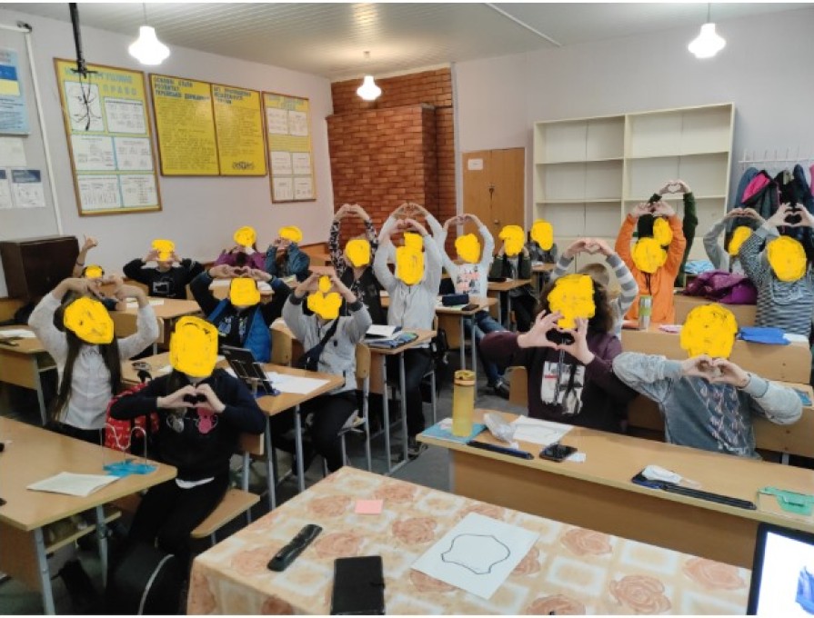 Виховний захід у 5 класі на тему "Я знаю як спілкуватись в Інтернеті" #не_ведусь