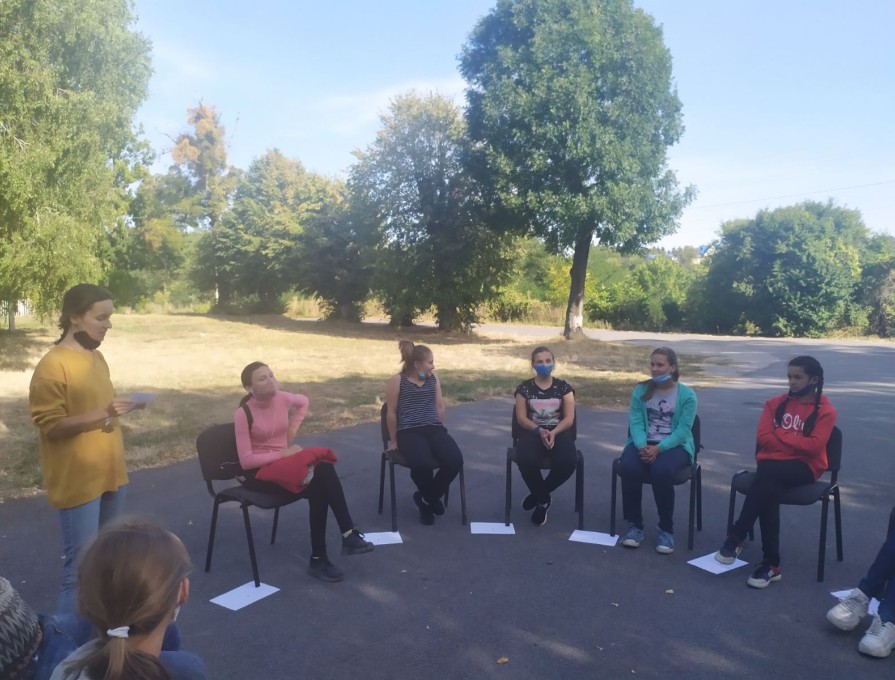 Вінницький обласний молодіжний центр «Квадрат» спільно з Відділом освіти Якушинецької ОТГ та Зарванецької ЗОШ І-ІІ ступенів провели патріотичну гру «Криївка».