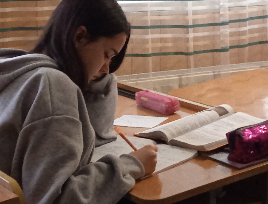 Дослідницький урок фізики у 9 класі. (Вч. Матвієва Г.В.)