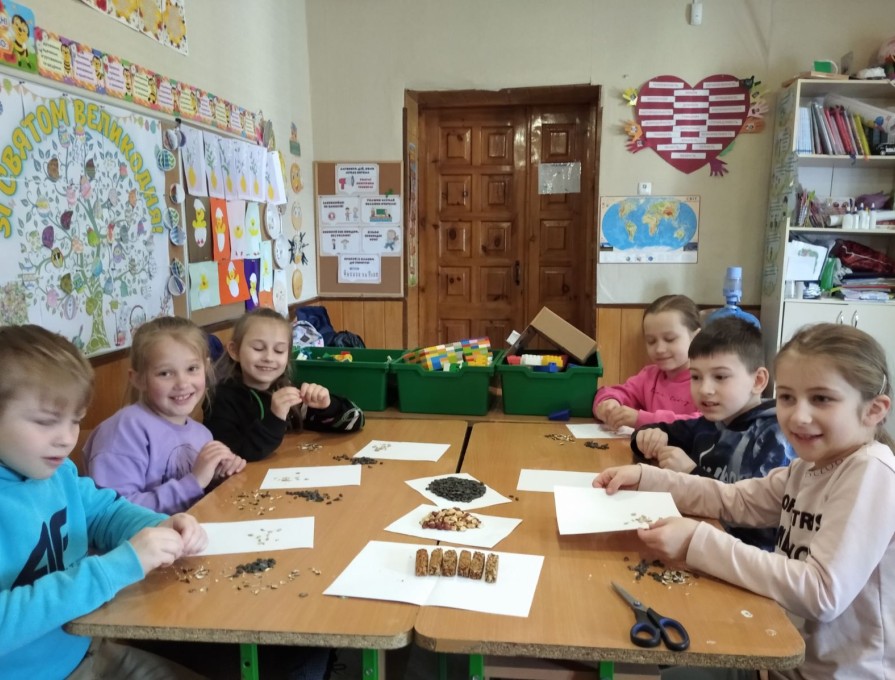 Як народжується олія? Які лікарські рослини ростуть біля нашої гімназії?