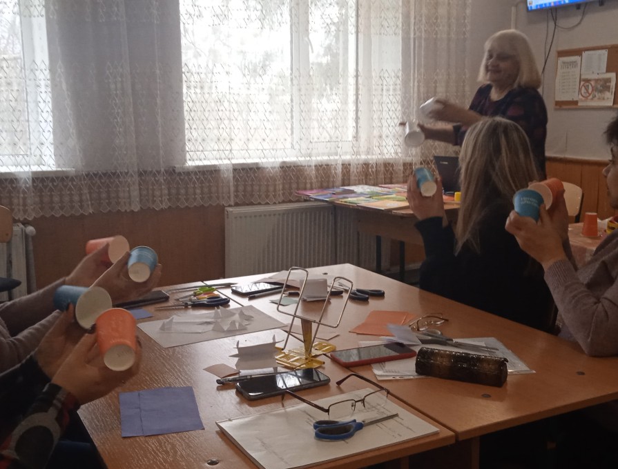 Майстер -клас керівника гуртка музичного мистецтва Довгань М.В. "Музичні прийоми – спосіб формування творчої особистості учня" для педпрацівників гімназії.